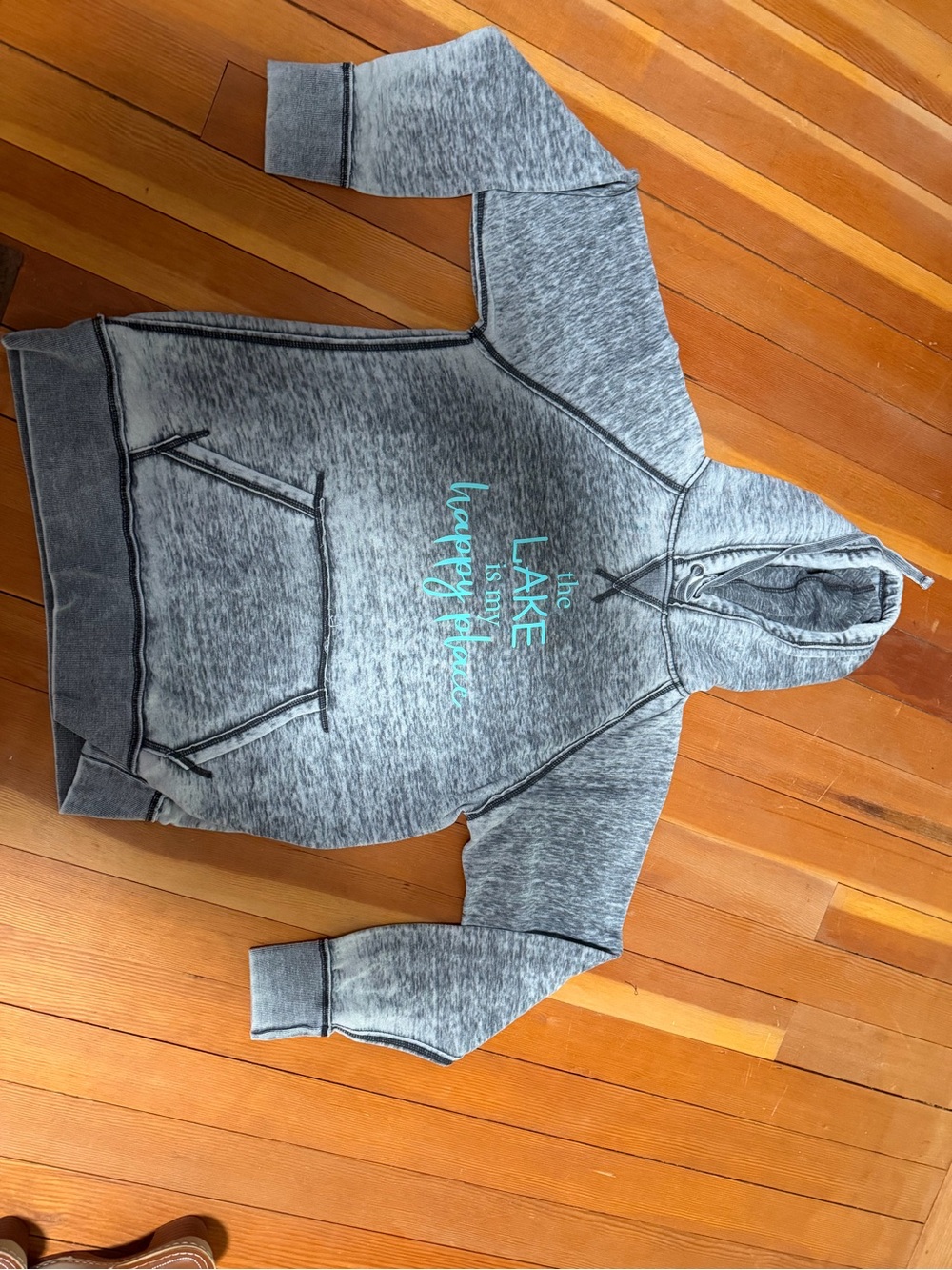 J. America Vintage Dark Gray Hoodie with Drawstring lake hoodie!